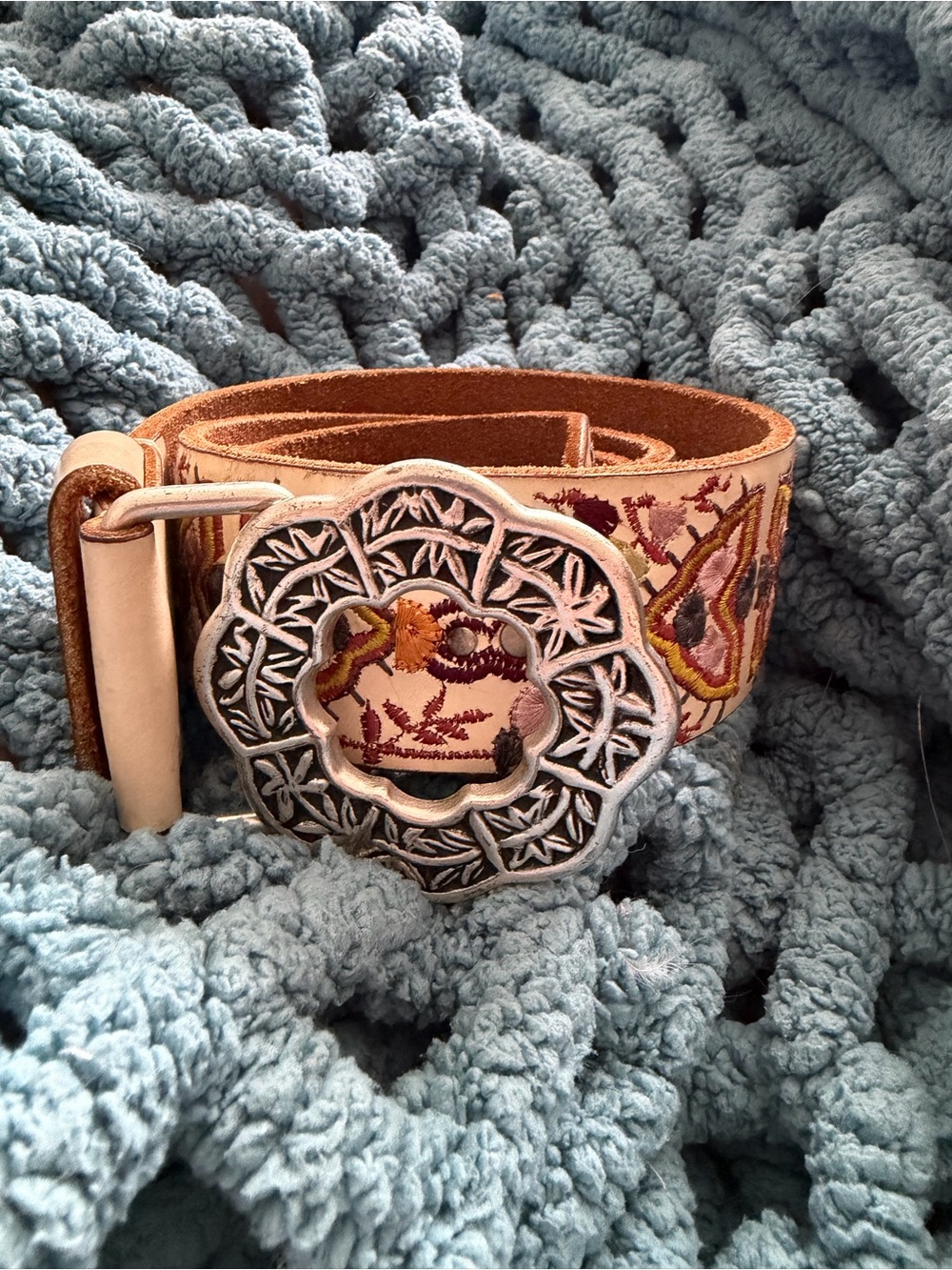 Vintage Lucky Brand Leather Belt Embroidered Floral Cream Silver Buckle XL